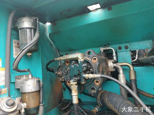 神钢 SK260LC-8 挖掘机