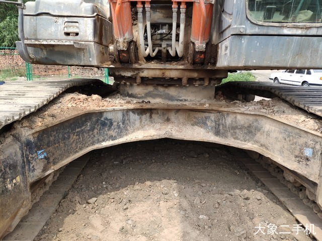 日立 ZX270-3 挖掘机