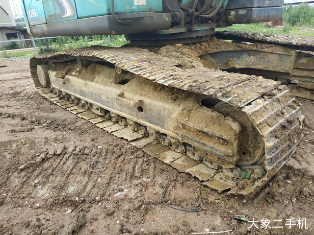 神钢 SK260LC-8 挖掘机