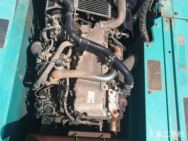 神钢 SK260LC-8 挖掘机