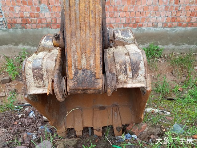 山重建机 JCM936D 挖掘机