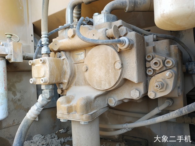 卡特彼勒 323D液压 挖掘机