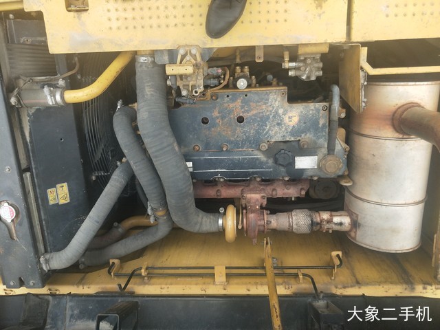 卡特彼勒 323DL 挖掘机