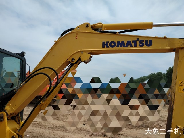 小松 PC56-7 挖掘机