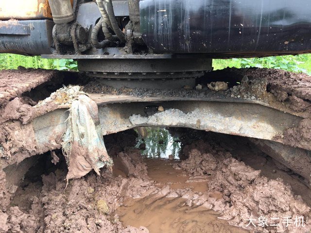 三一重工 SY135C 挖掘机