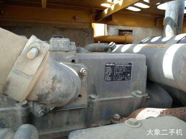 三一重工 SY75C 挖掘机