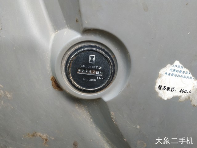 神钢 SK270D-8 挖掘机