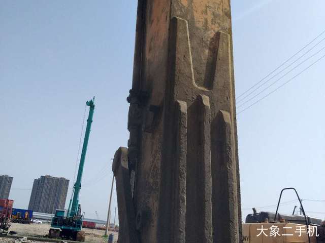 三一重工 SY215C-8S 挖掘机