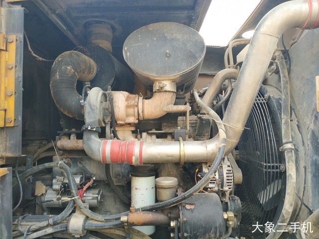 柳工 CLG855N 装载机