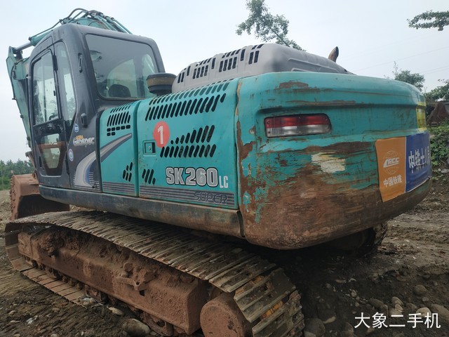 神钢 SK260LC-8 挖掘机