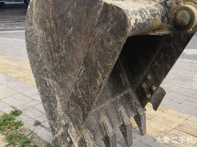 新源 XYB75W-8 挖掘机