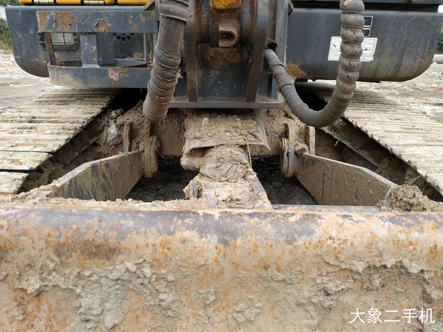 柳工 CLG906D 挖掘机