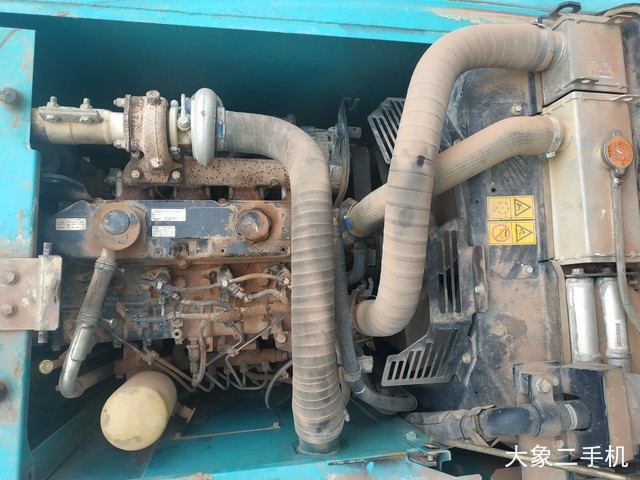 神钢 SK130 挖掘机