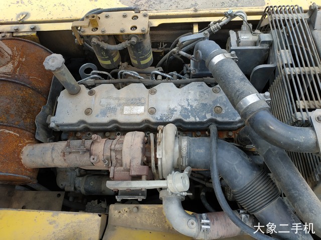 小松 PC240LC-8 挖掘机