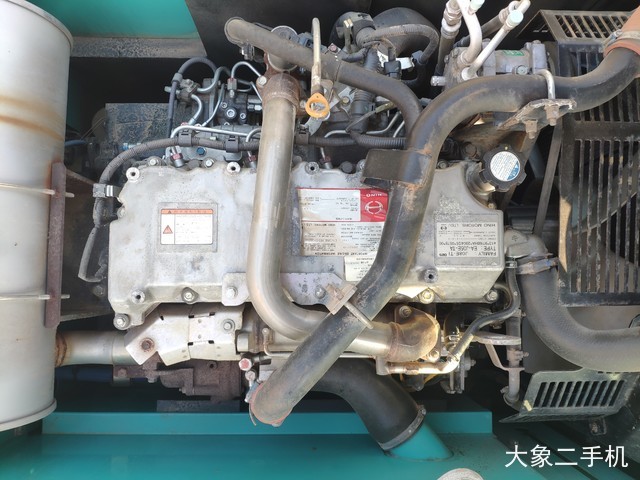 神钢 SK200-8 挖掘机