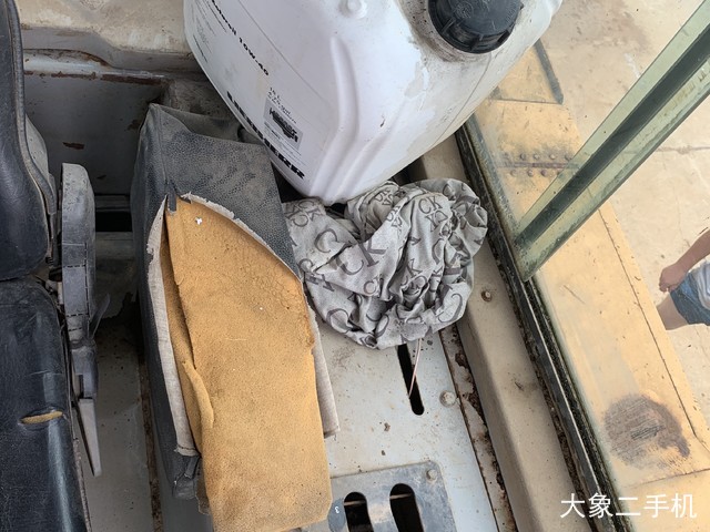 宣工 TY165-2液力型 推土机