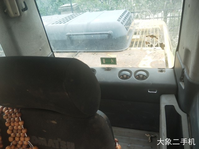 小松 PC240LC-8 挖掘机