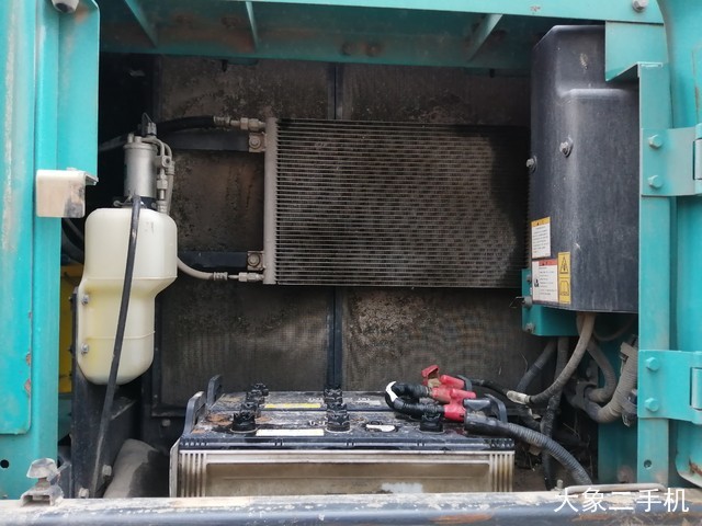 神钢 SK250-8 挖掘机