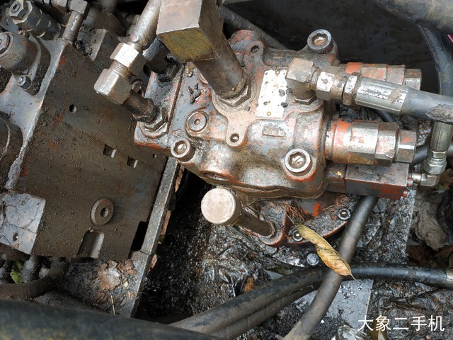 山重建机 JCM913 挖掘机