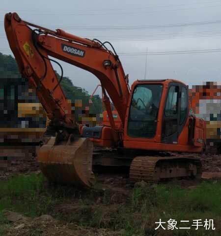 斗山 DX150LC 挖掘机