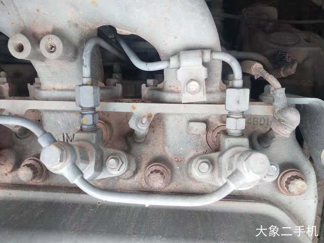 三一重工 SY135C-8 挖掘机