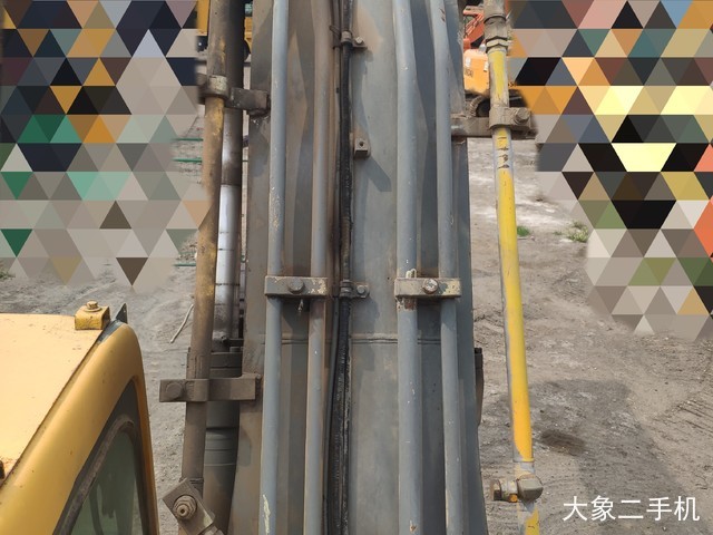 沃尔沃 EC210BLC 挖掘机