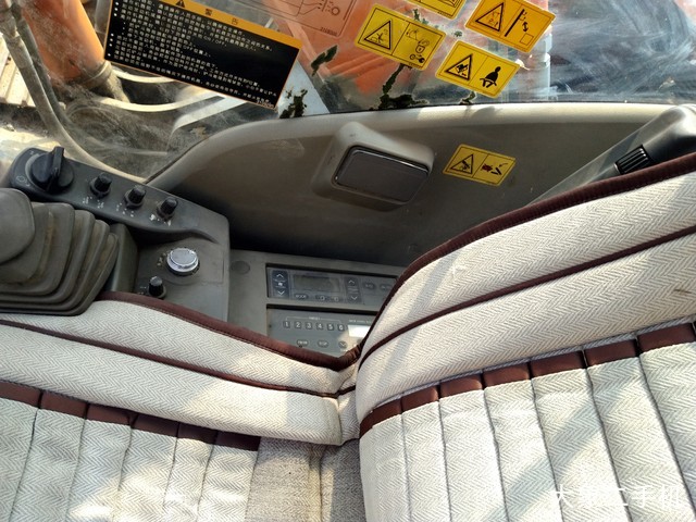 日立 ZX250H-3 挖掘机