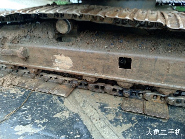 凯斯 CX130B 挖掘机