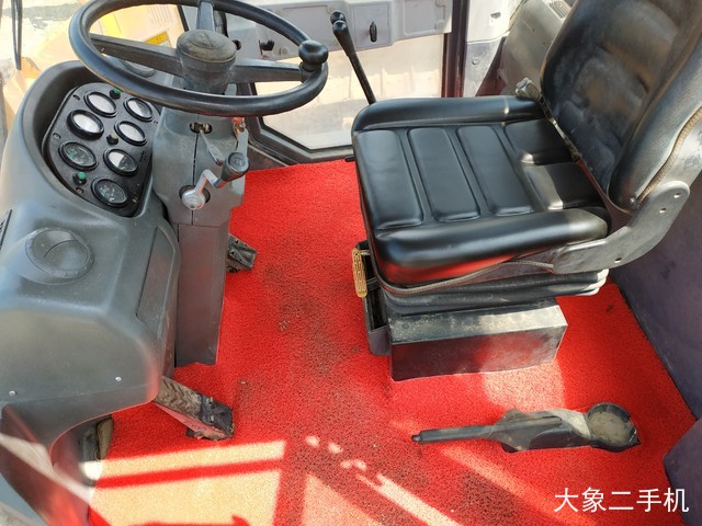 龙工 LG853D 装载机