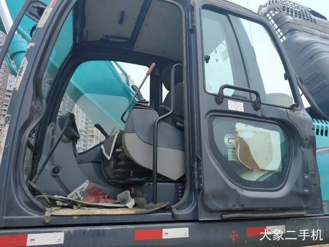 神钢 SK350LC-8 挖掘机