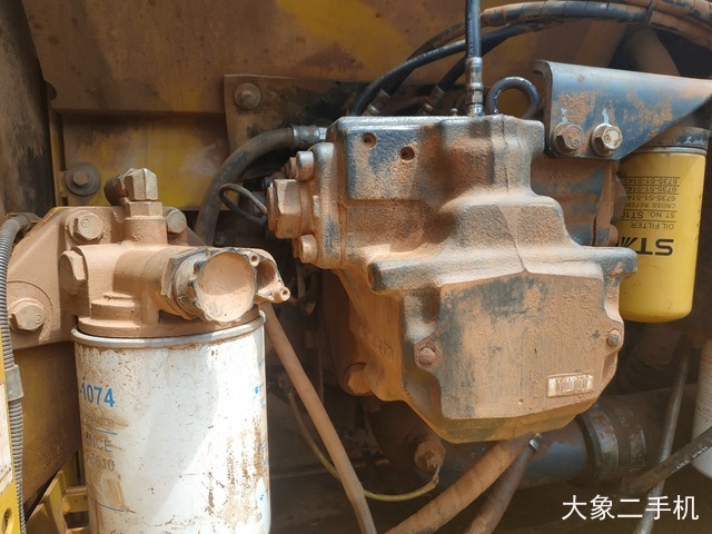 小松 PC240LC-8M0 挖掘机