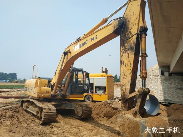 柳工 CLG920D 挖掘机