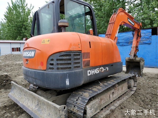 斗山 DH60-7 挖掘机