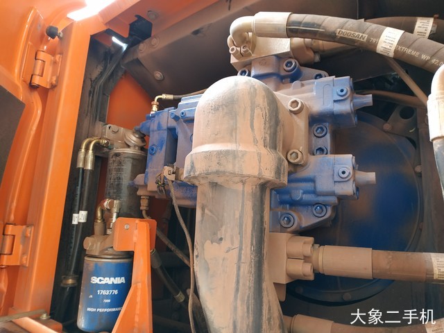 斗山 DX380LC-9C 挖掘机