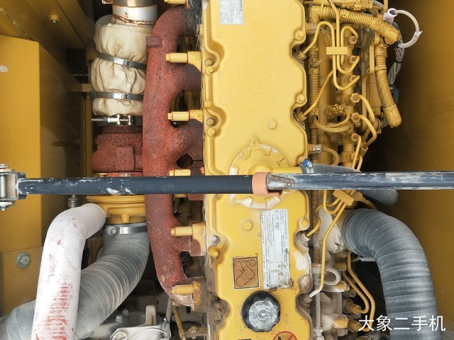 卡特彼勒 323DL 挖掘机