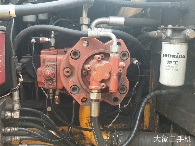 龙工 LG6235 挖掘机