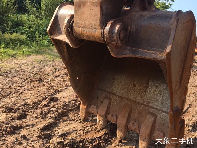 小松 PC300-7 挖掘机