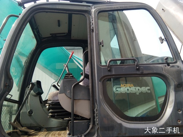 神钢 SK460-8 挖掘机