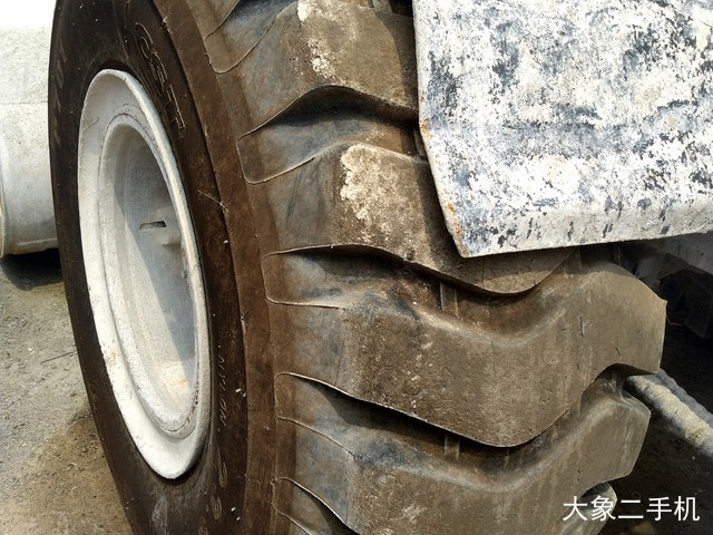 山东临工 LG953 装载机