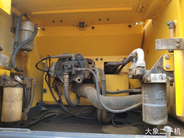 神钢 SK260LC-8 挖掘机