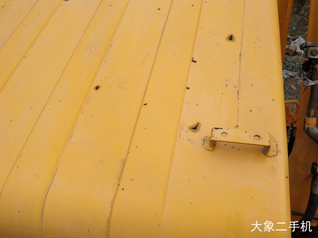 现代 R265LC-7 挖掘机