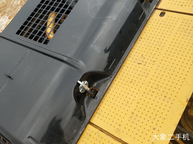 卡特彼勒 329DL 挖掘机