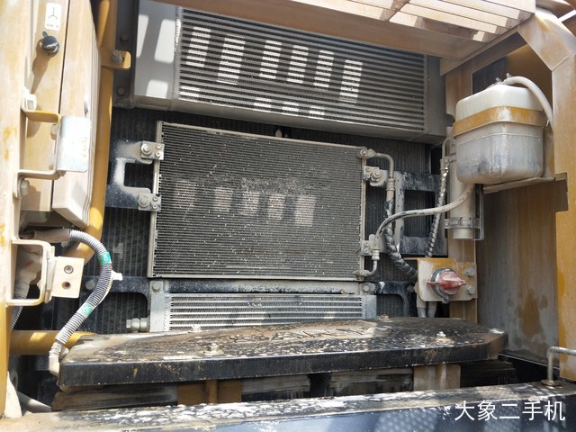 三一重工 SY245H 挖掘机