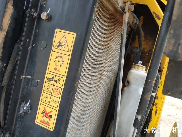 现代 R60-7 挖掘机