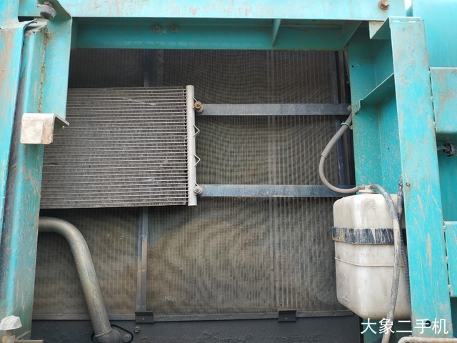 神钢 SK350LC-8 挖掘机