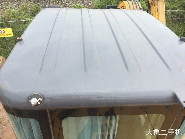 徐工 XE75D 挖掘机