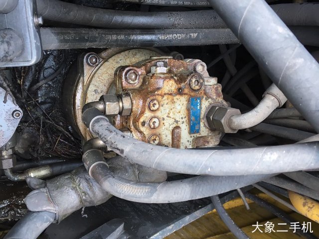 现代 R60-7 挖掘机