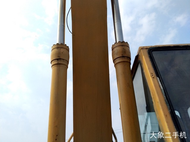 小松 PC200-5 挖掘机