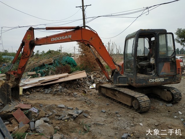 斗山 DH55-V 挖掘机