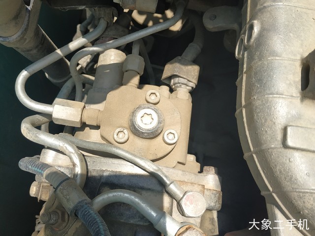 神钢 SK260LC-8 挖掘机